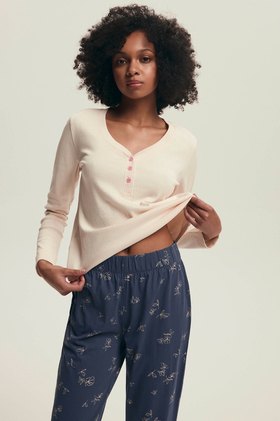 Дамска пижама 43698 Delanie Henderson кремава - памук, дълги ръкави, елегантен дизайн