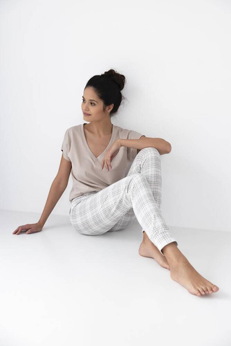 Женска пижама Lena Sensis - бежова