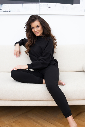 Parma Дамски комплект с дълъг ръкав и панталон Италианска мода - черен