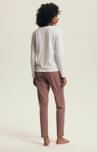 43701 Дамски пижамен комплект Delanie Henderson от прашно розов памук, дълъг ръкав и панталон