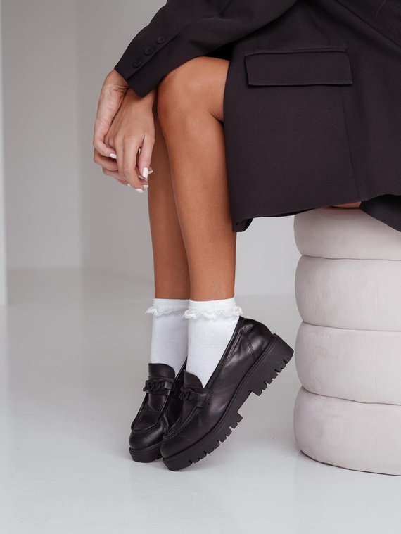 0897 Милена Дамски чорапи с дантела - бели 2