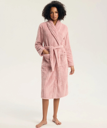 Henderson Greta 45408 дамски халат в цвят dusty rose, мек с блясък
