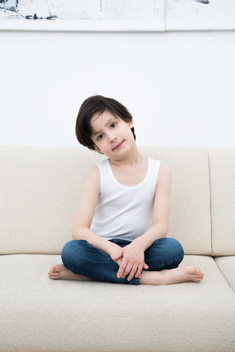 Жилетка Tomi за момчета, широко рамо Италианска мода - бяла 