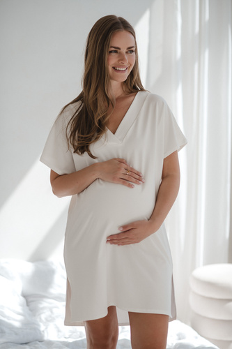 Нощница за бременни и кърмачки Moon Milk&Love – кремава вискоза, oversize | Полско качество