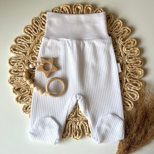 PD090 Бебешки спален костюм на райе Mamatti - бял