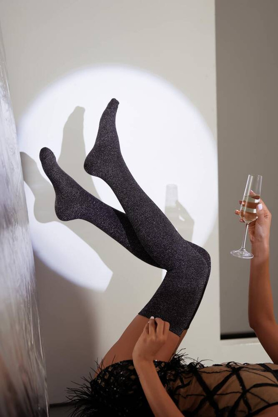 1429.000 Дамски чорапи над коляното с лурекс Милена - черни