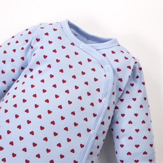 Бебешко боди Love Eevi синьо със сърчица 100% памук с пълно закопчаване