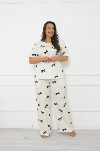 Дамска пижама Figaro - екрю, памук, къс ръкав + дълъг панталон Италианска мода  