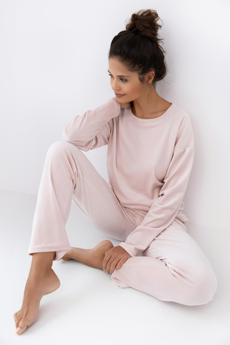 Пижама Harmony Homewear Sensis Velour – полско производство, дълги ръкави и панталони