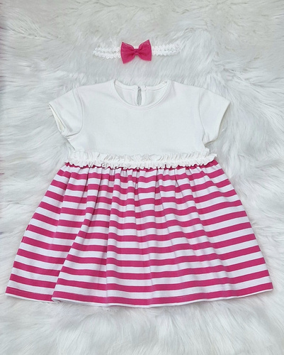 Рокля с къс ръкав Oleńka Bambarillo, амарант