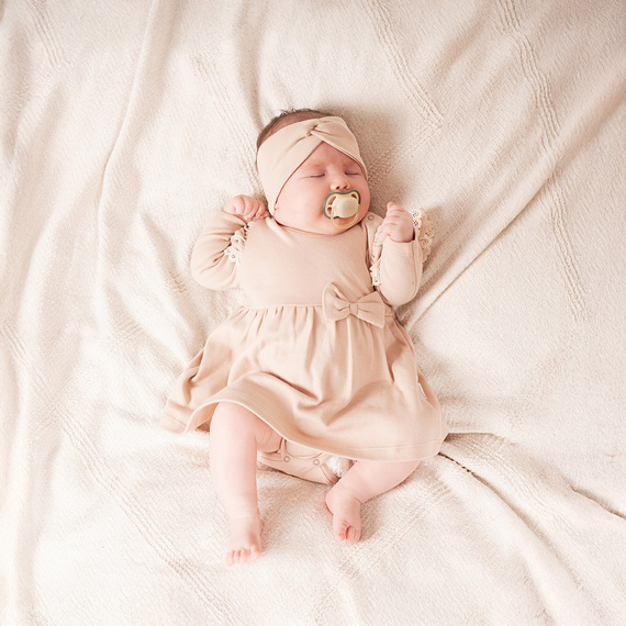 212160 Tola Nicol Рокля-боди с дълъг ръкав - бежово