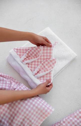 Бебешка кърпа за баня Thamar Sensis - бяла/розова