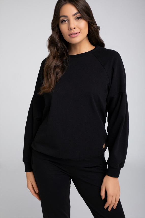 Parma Дамски комплект с дълъг ръкав и панталон Италианска мода - черен