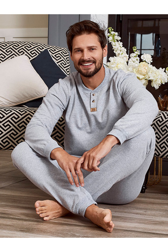 Комплект анцуг Leader дълъг. ръкав, дължина. панталони Италианска мода - меланж