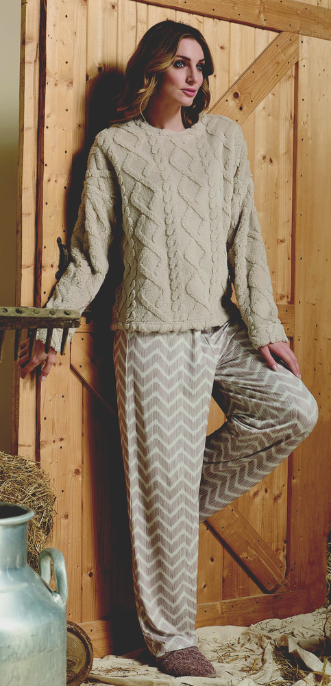 Дамска пижама Sofie Sorbetto, бежова - топла шерпа, палацо, елегантна и мека