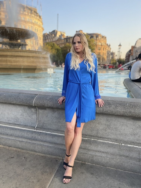 412 Dagmara Къс дамски халат Forex - метличина