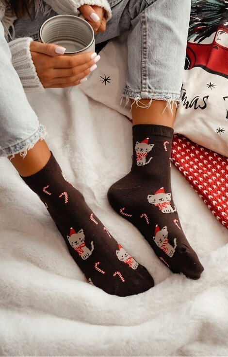 1283-037 Дамски чорапи с котенце Милена кафяви - празнични, цветни, памучни