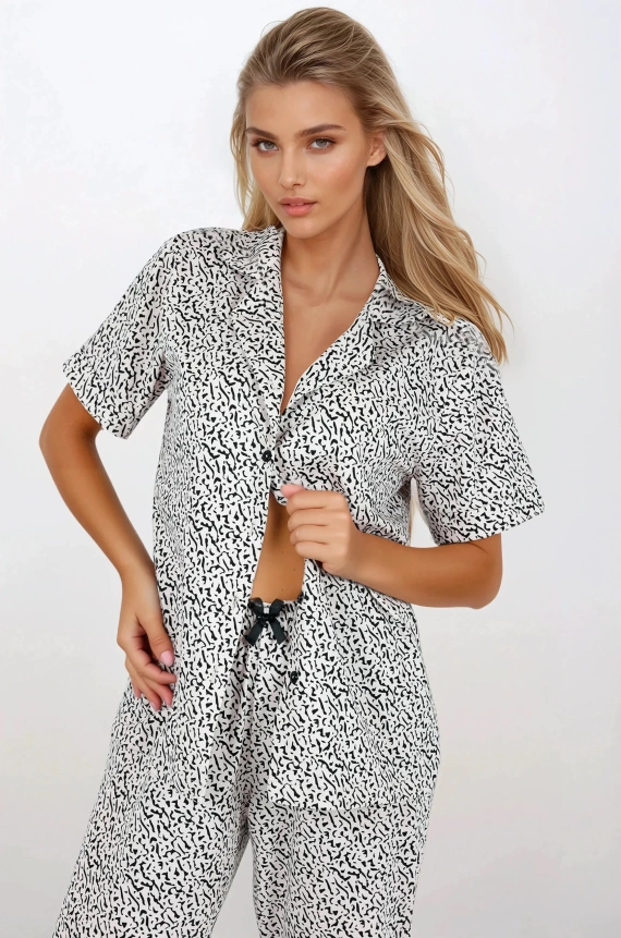 За Стил Дълга дамска пижама с цип Momenti Per Me бежова