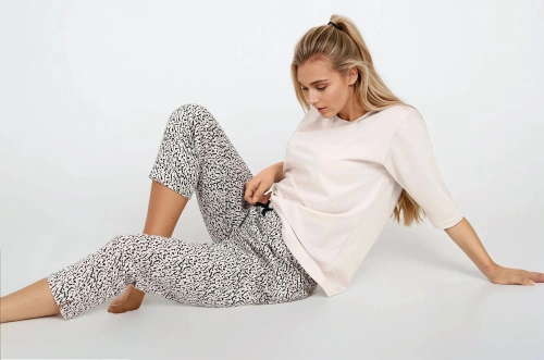 Бежова дамска пижама Your Emotions Momenti Per Me