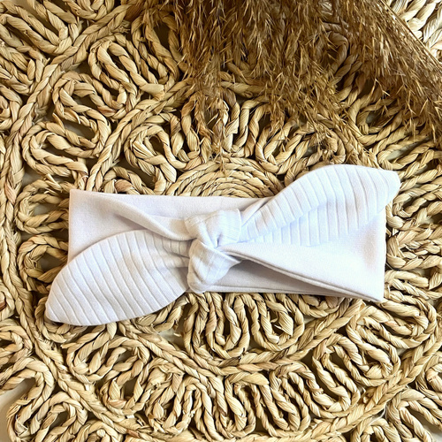 OK084 Панделка Mamatti за бебе - бяла