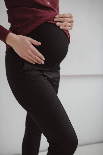 Класически панталон за бременни GraceFit Mama Milk&Love, черен