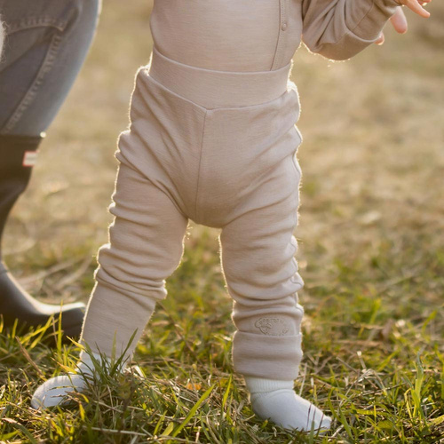 Мериносов клин от мериносова вълна Eevi - бежов