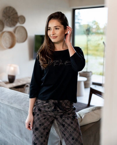 Дамска пижама Sensis Reach For The Stars - черно-кафява