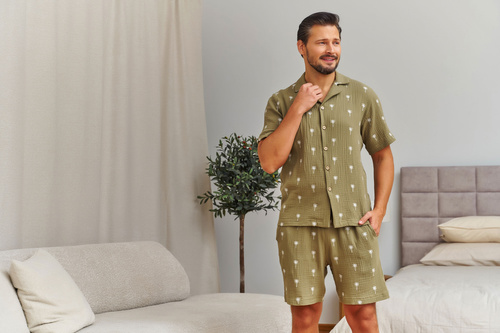 Мъжка пижама Doctor Nap 7417 муселин памук – маслинена риза и шорти
