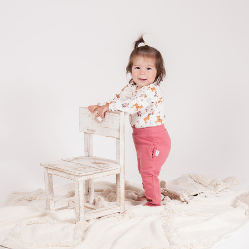 216273 Детски спортен панталон Lala Nicol – розов с маншети, размер 62-146