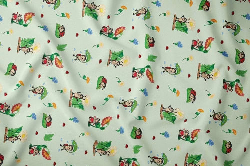 3807 C Land of Dreams Детско памучно спално бельо с калинки Karo