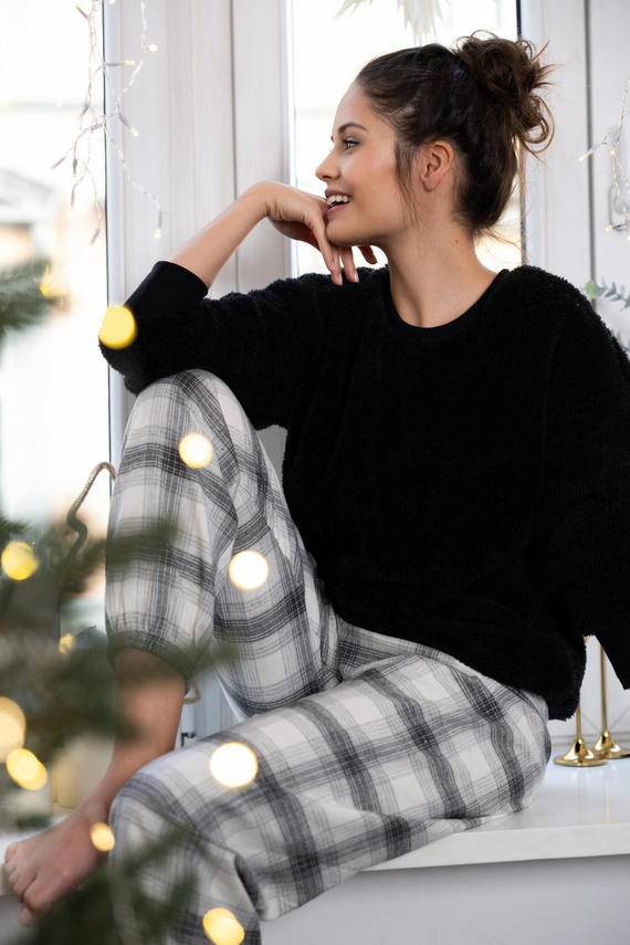 Дамска пижама Meredith Sensis - черна