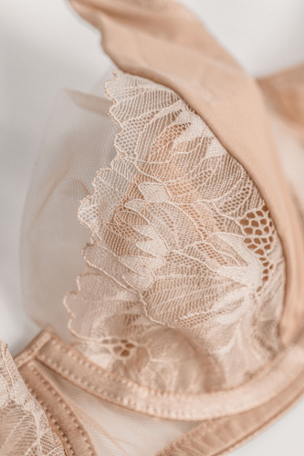 Mediolano Selena Soft 19265 Бежов мек дантелен сутиен Soft