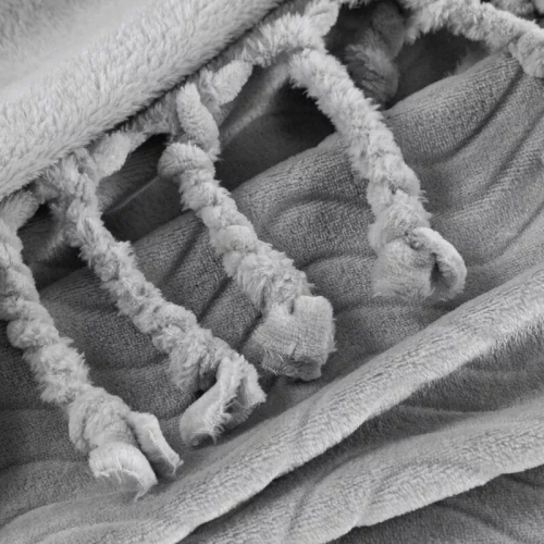 Ема Кувертюра с ресни, европердета, сребристо