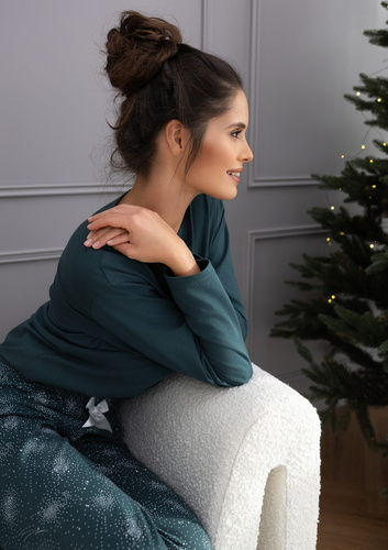 Дамска пижама Sensis от юни, зелена - памучна пижама с дълъг ръкав и шарени панталони