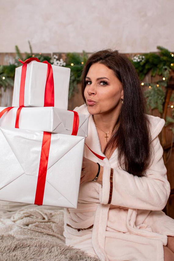 717 Дамски къс тоалет Serena - екрю