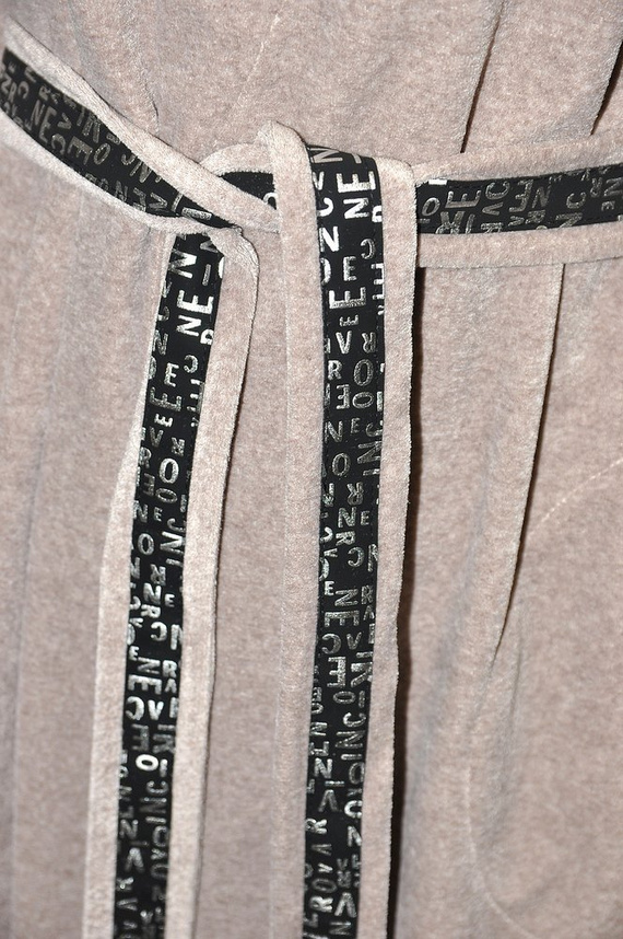 497 Macarena Къс дамски халат Forex - бежов меланж